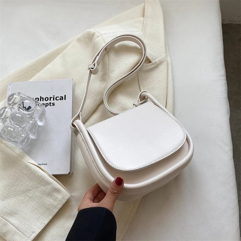 Mini White Crossbody Bag – Elegant Leather Shoulder Handbag